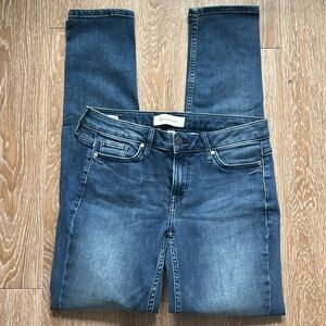 Calvin Klein ultimate skinny jean, bright medium wash, size 2